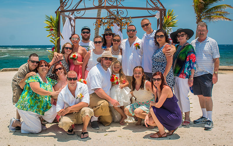 Wedding at a Caribbean destination as Roatan Island