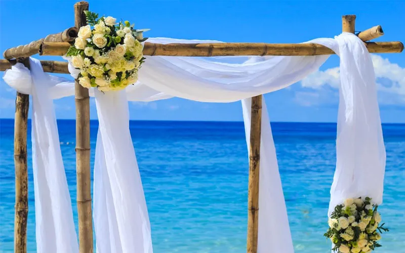 Weddings Roatan Beach Fire