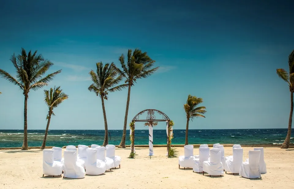 Weddings Arches Ideas by Weddings Roatan