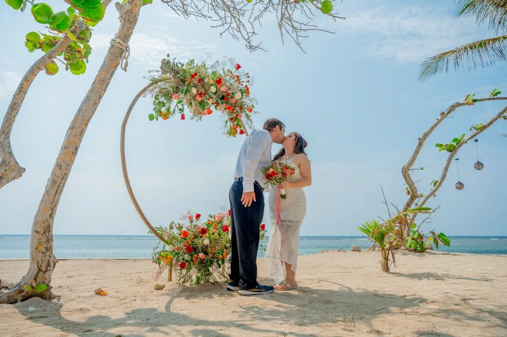 Right dresses for your destination wedding 2