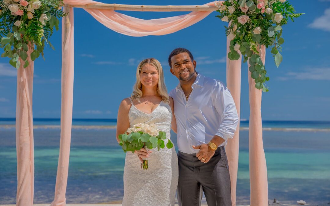 Why Cruise Weddings are Beneficial in Roatan