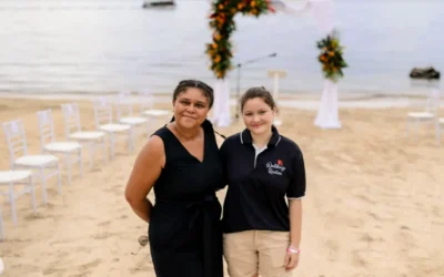 Supporting Locally Owned Businesses in Roatán — Why Choosing Local Matters